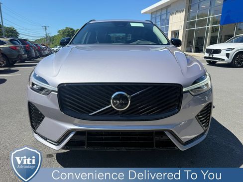 New 2026 Volvo XC60 B5 Plus w/ Protection Package Premier AWD/4WD image 3