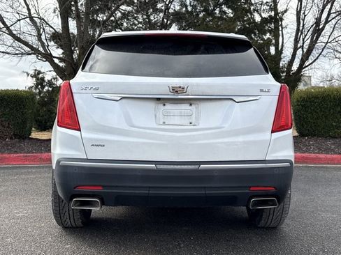 Used 2018 Cadillac XT5 AWD image 5
