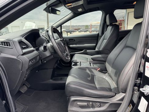 Used 2025 Honda Odyssey Sport-L image 23