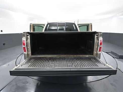 Used 2011 Ford F150 Lariat w/ Lariat Chrome Pkg image 37