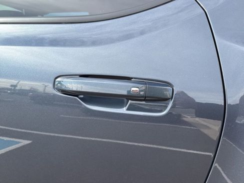 Used 2025 GMC Hummer EV 3X image 10