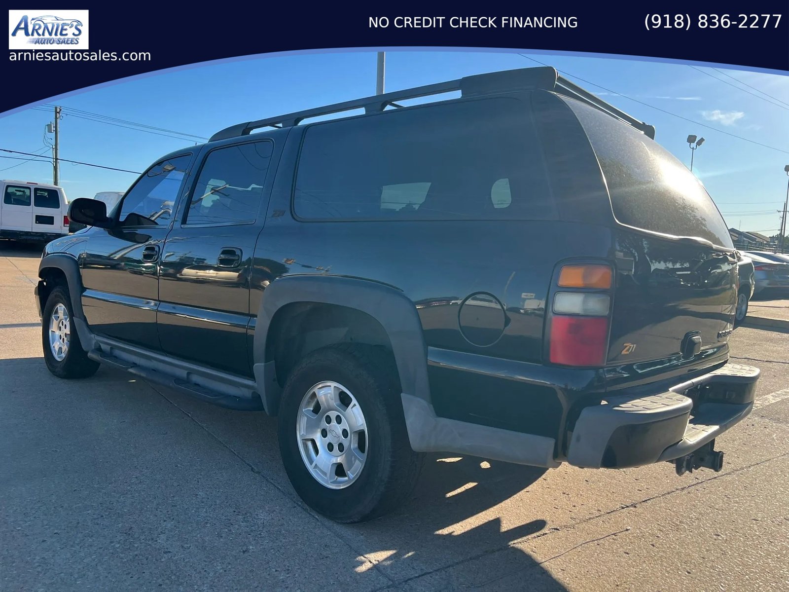 Used 2004 Chevrolet Suburban Z71 w/ Preferred Equipment Group AWD/4WD image 7