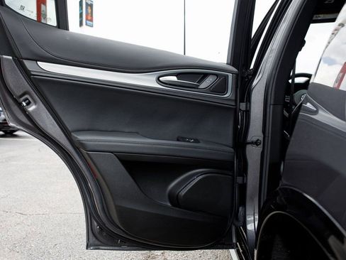 New 2025 Alfa Romeo Stelvio Sprint image 30