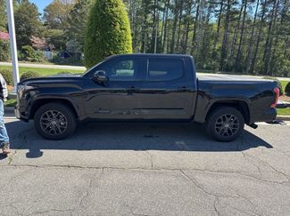 Used 2023 Toyota Tundra Platinum video 1
