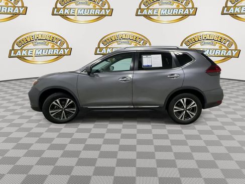 Used 2018 Nissan Rogue SL FWD image 8