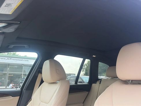 Used 2018 BMW X3 xDrive30i w/ Premium Package AWD/4WD image 11