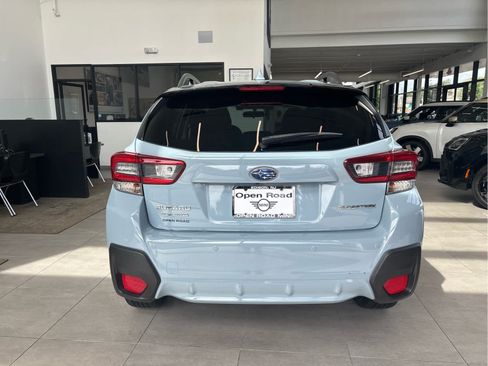 Used 2023 Subaru Crosstrek 2.5i Limited AWD/4WD image 6