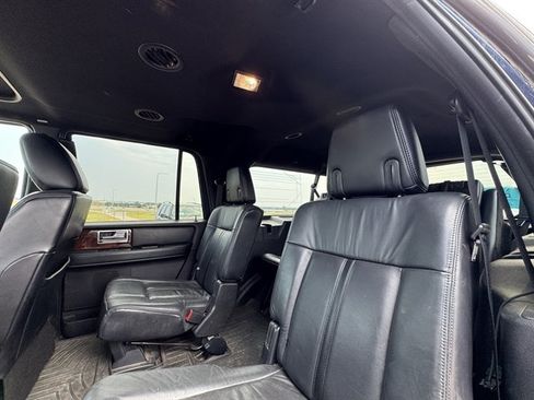 Used 2015 Lincoln Navigator L 4WD image 7