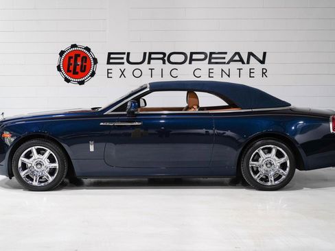 Used 2017 Rolls-Royce Dawn image 8