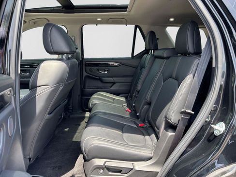 Used 2024 Honda Pilot Touring image 39