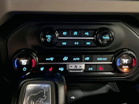 Used 2024 Ford Bronco Wildtrak AWD/4WD image 32