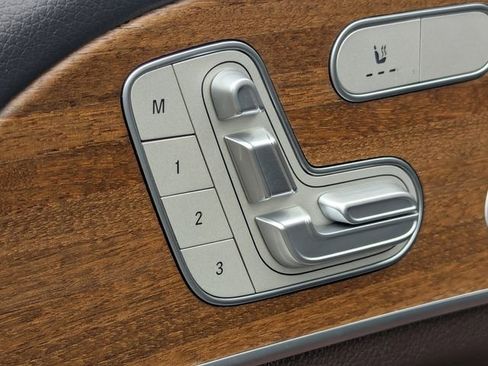 Used 2020 Mercedes-Benz GLE 350 4MATIC image 30