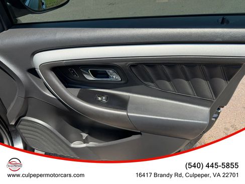 Used 2015 Ford Taurus SEL w/ Equipment Group 201A FWD image 17
