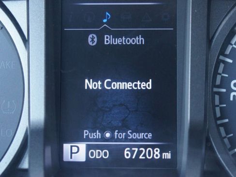 Used 2019 Toyota Tacoma TRD Sport image 4