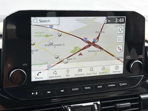 Used 2024 Nissan Pathfinder SL FWD image 24