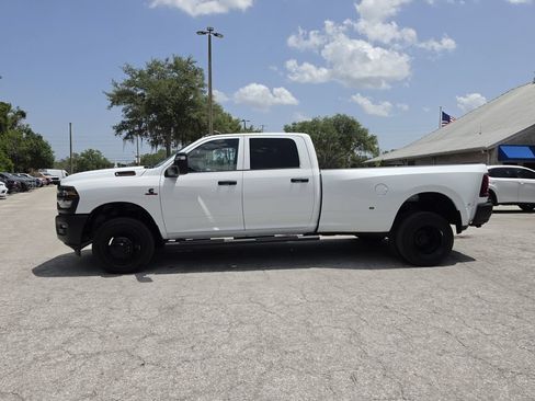 Certified 2025 RAM 3500 Tradesman AWD/4WD image 6