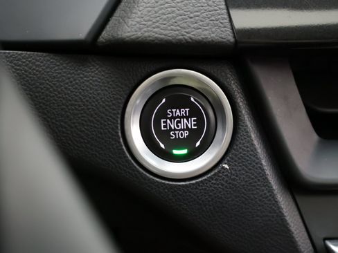 Used 2023 Cadillac CT4 Premium Luxury w/ Technology Package RWD image 27