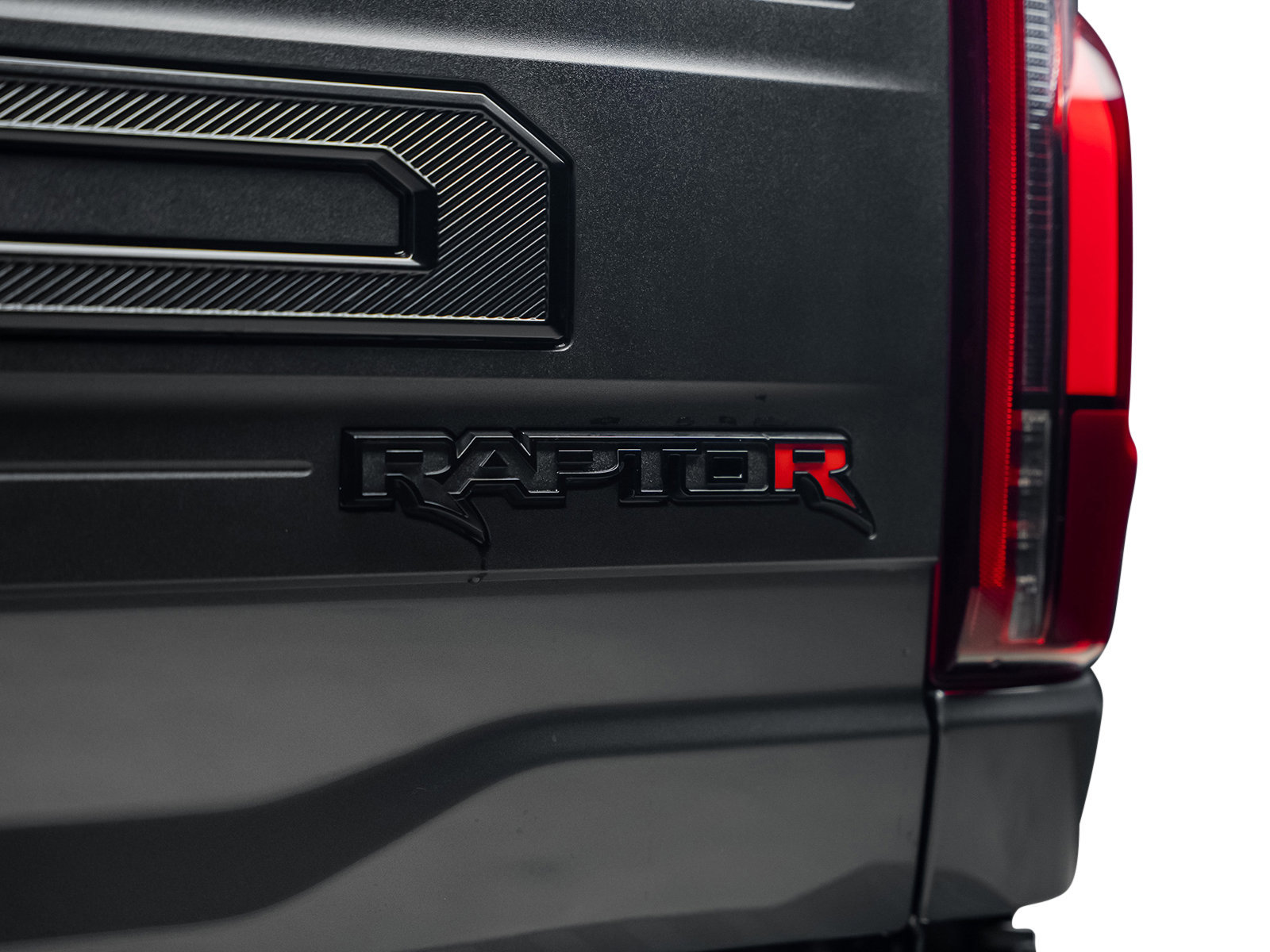 Used 2026 Ford F150 Raptor w/ Equipment Group 803A Raptor R AWD/4WD image 16