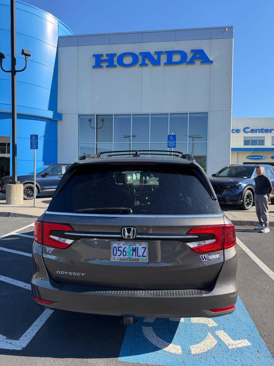 Used 2021 Honda Odyssey EX image 7