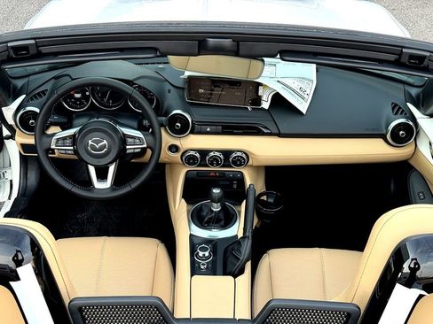 New 2025 MAZDA MX-5 Miata Grand Touring image 21