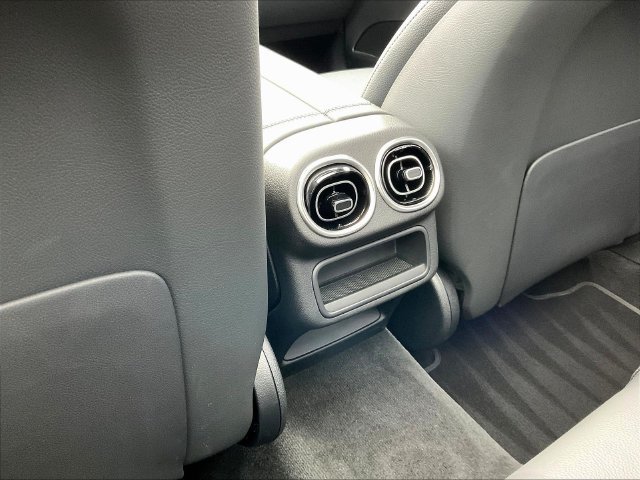 Used 2026 Mercedes-Benz GLC 300 4MATIC image 12