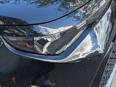 Certified 2023 Kia Soul EX image 11