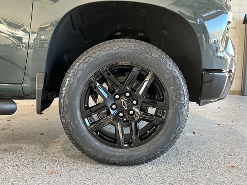 New 2026 Chevrolet Silverado 1500 Custom Trail Boss w/ Turbomax Blackout Package image 31