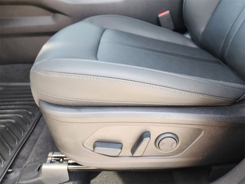 New 2026 Kia Sorento S image 17