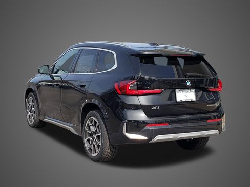 New 2026 BMW X1 xDrive28i w/ Convenience Package image 8