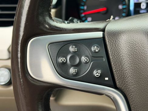 Used 2019 GMC Yukon XL SLT w/ Premium Edition image 15