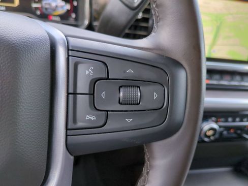 Used 2025 GMC Sierra 2500 SLT w/ SLT Convenience Package AWD/4WD image 31