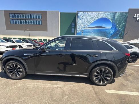 Used 2024 MAZDA CX-90 Plug-In Hybrid w/ Premium Pkg AWD/4WD image 9