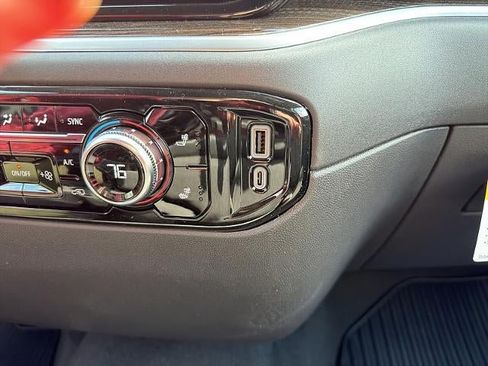 New 2026 GMC Sierra 1500 Elevation AWD/4WD image 30