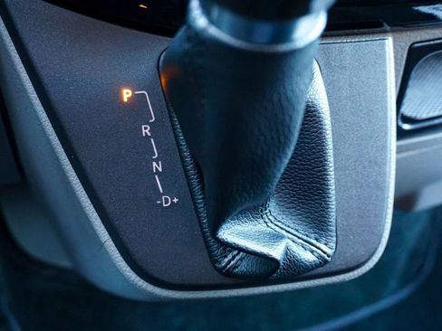 Used 2014 Mercedes-Benz Sprinter 2500 image 77