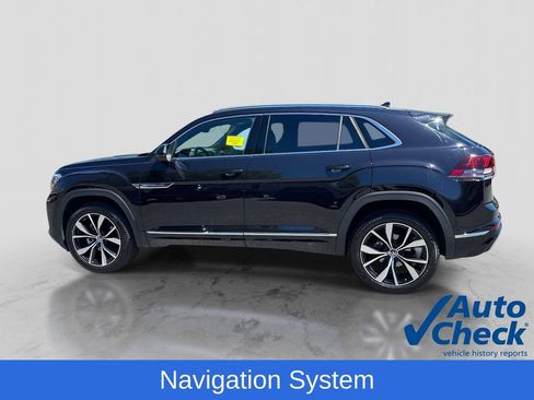 Used 2025 Volkswagen Atlas Cross Sport SEL Premium R-Line AWD/4WD image 2