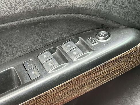 Used 2019 GMC Canyon Denali AWD/4WD image 17