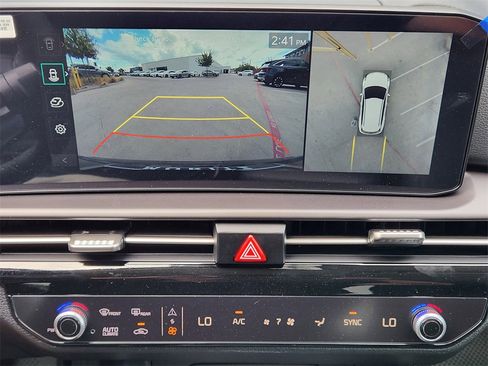 New 2026 Kia Sportage SX image 13