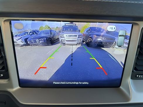 Used 2025 Ford Bronco Outer Banks image 28