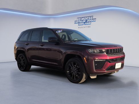 New 2026 Jeep Grand Cherokee Limited Reserve image 7