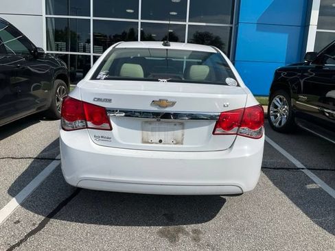 Used 2015 Chevrolet Cruze LT FWD image 5