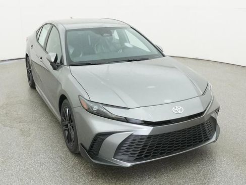 New 2026 Toyota Camry SE FWD image 14