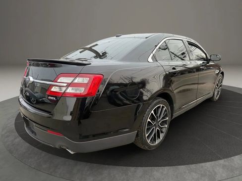 Used 2018 Ford Taurus SEL w/ Equipment Group 201A image 5