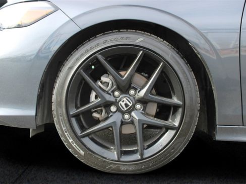 Used 2025 Honda Civic Sport image 23