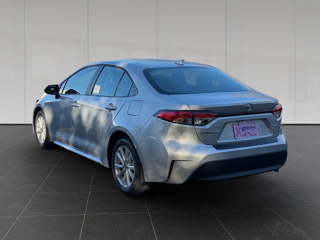 New 2027 Toyota Corolla LE w/ LE Premium Package FWD image 3