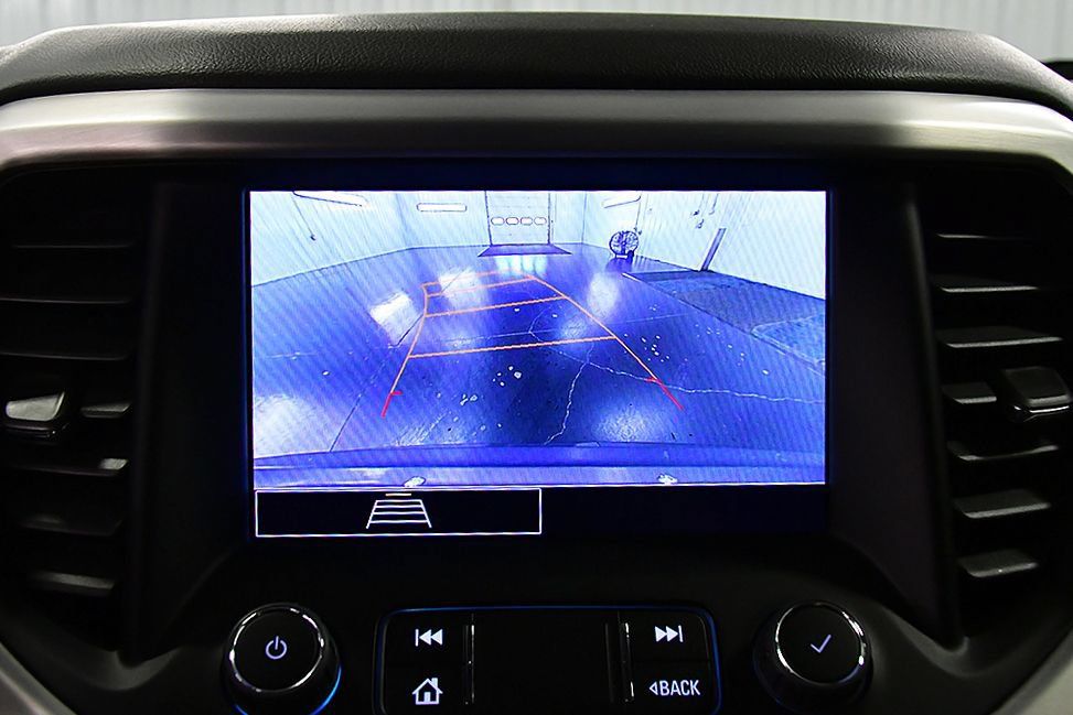 Used 2023 GMC Acadia SLE w/ Driver Convenience Package AWD/4WD image 24