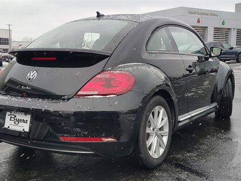 Used 2017 Volkswagen Beetle 1.8T SE image 3