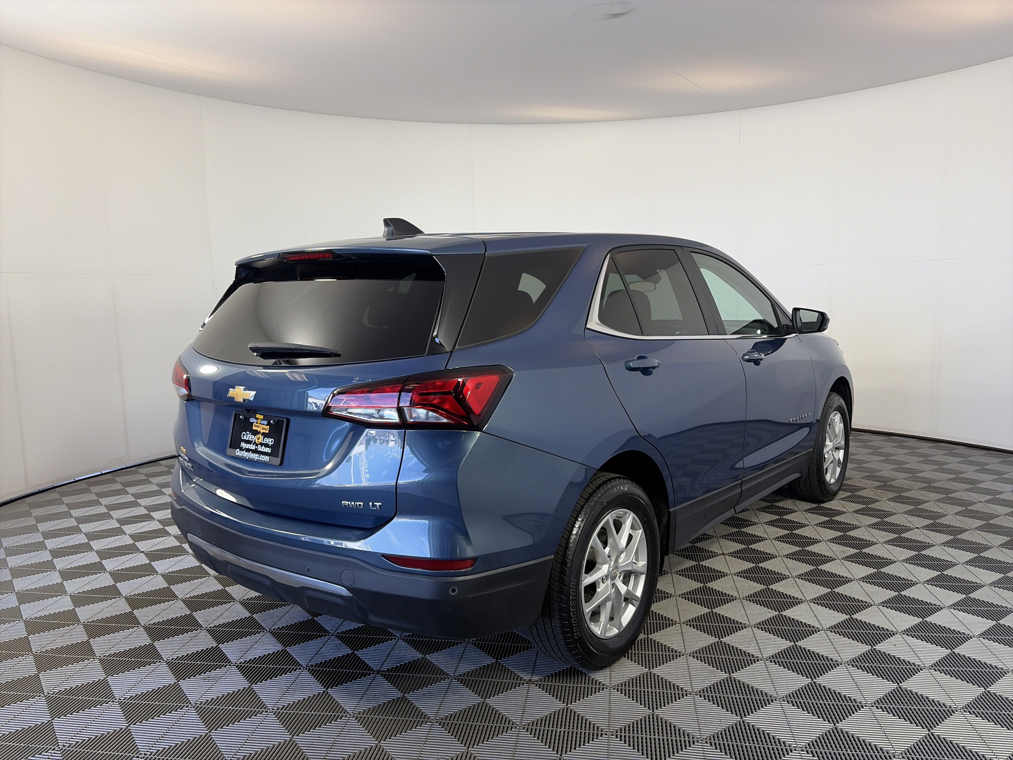 Used 2024 Chevrolet Equinox LT w/ LPO, Floor Liner Package AWD/4WD image 10