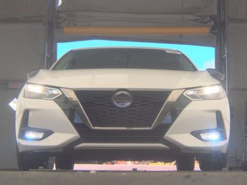 Used 2020 Nissan Sentra SR w/ Trunk Package image 5