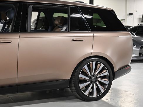 Used 2023 Land Rover Range Rover LWB SV Autobiography image 92