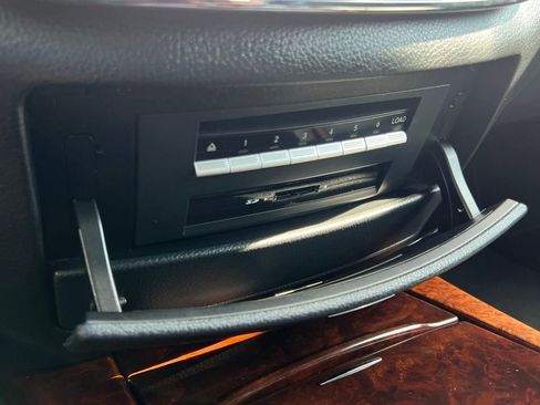 Used 2010 Mercedes-Benz S 550 image 53